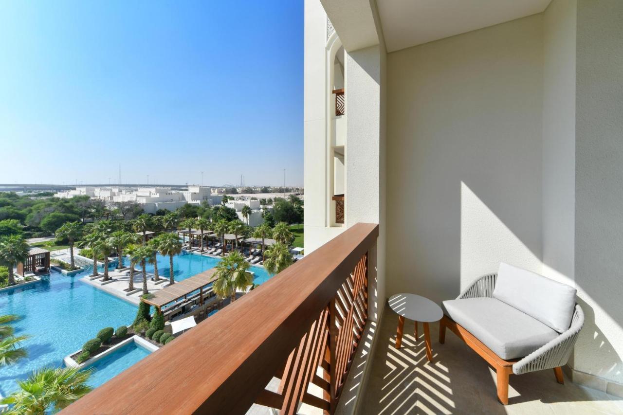 Al Messila, A Luxury Collection Resort & Spa, Doha Dış mekan fotoğraf A balcony at the hotel